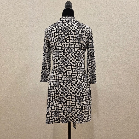 DIANE VON FURSTENBERG NEW JULIAN TWO Black White Polka Dot Wrap Dress Size 4 - Picture 2 of 10